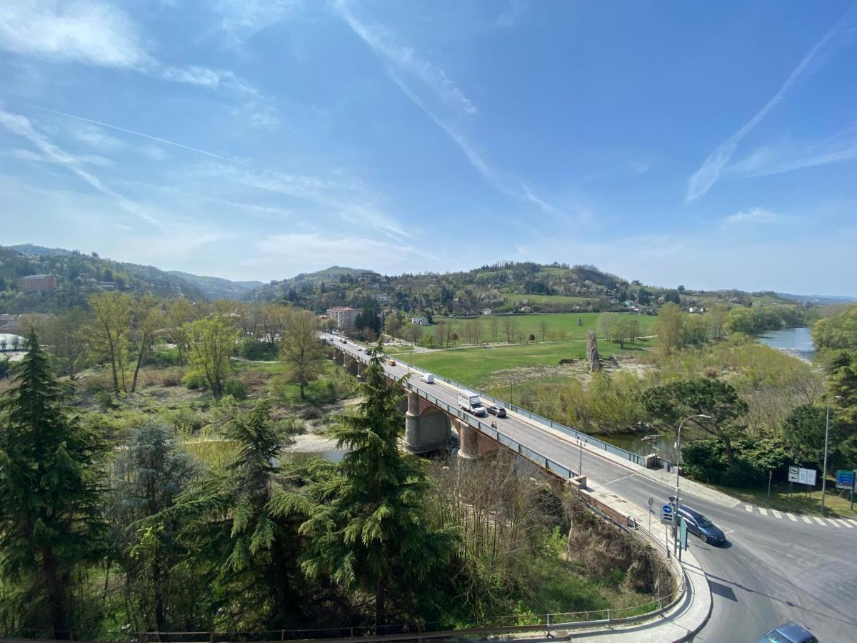 אקווי טרמה Appartamento Lella Con Meravigliosa Vista Vicino Alle Terme מראה חיצוני תמונה